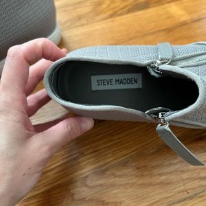 Gray Steve Madden sneaker wedges